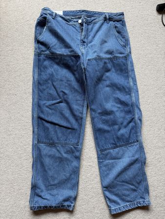 Loose Fit Jeans size 36/32