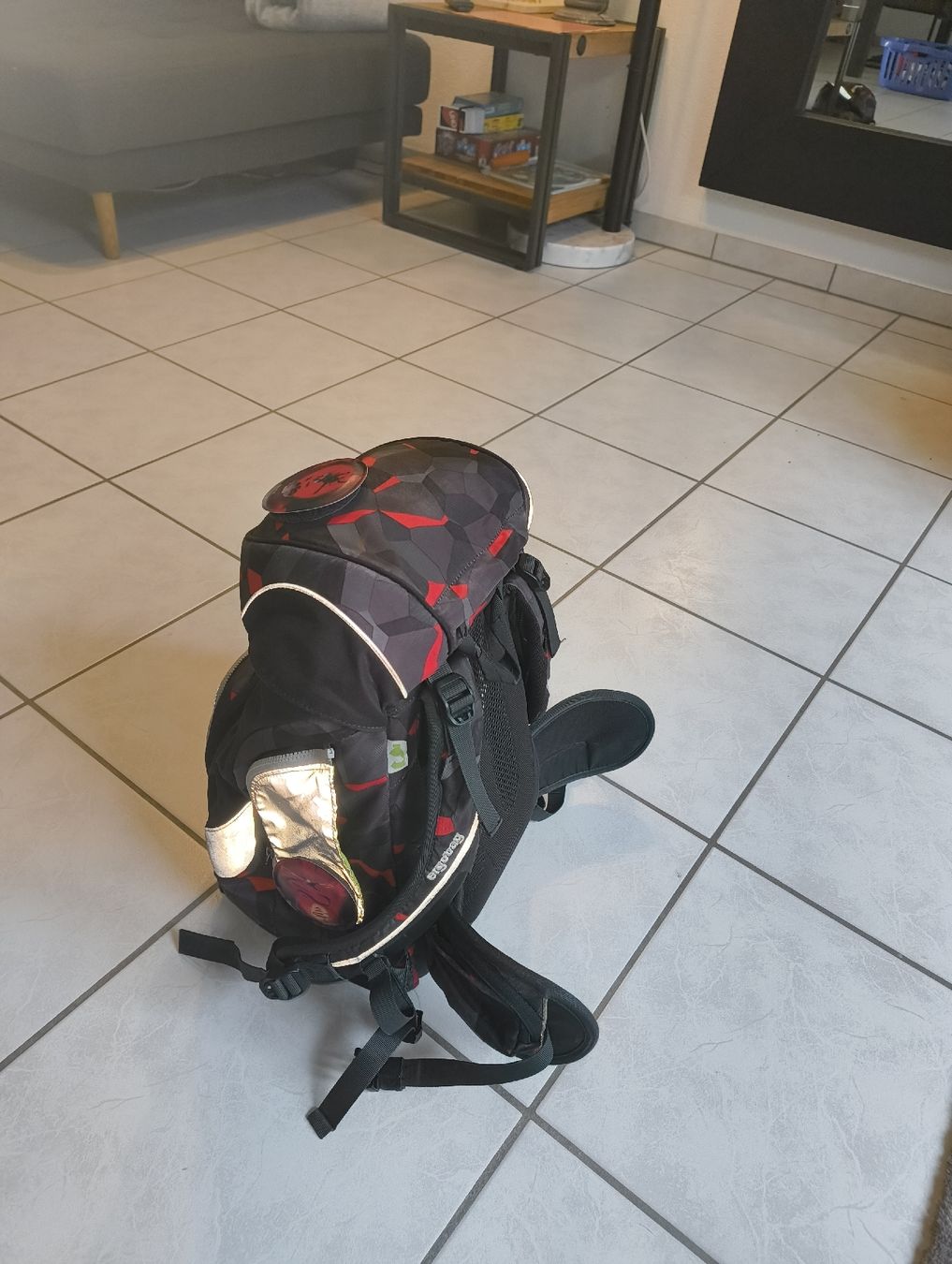 Ergobag Borse & Zaini: Ergobag Schulranzen mit tollen Sujet, gebrauchter Zustand! ? – Usato da Flüh venduto da Preisjongleur 1