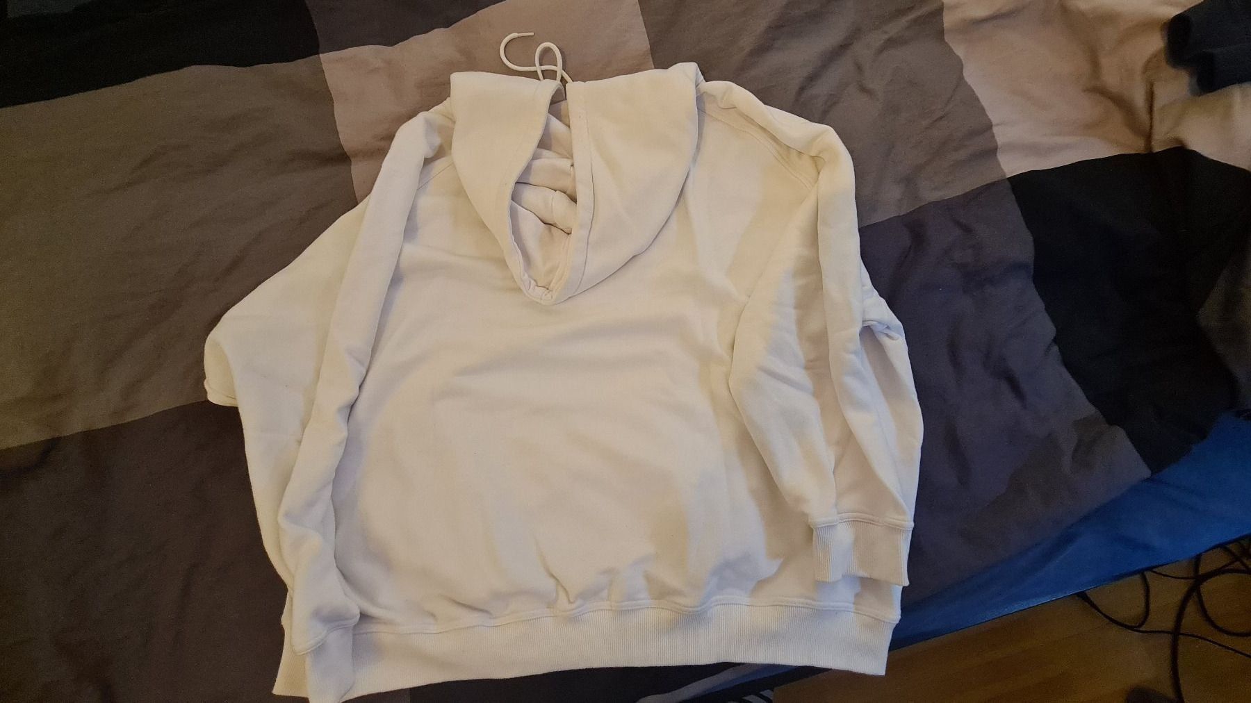 Pullover & Sweatshirts: Urban Classics Hoodie 5xl – Gebraucht aus Wallisellen von fre_fnc7 1