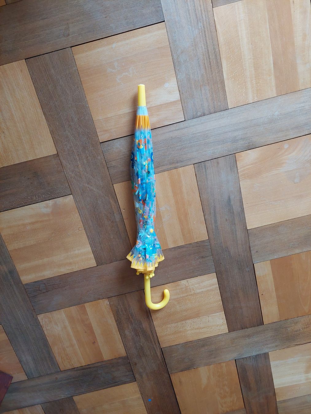 Altro per bambini: Regenschirm Weltraum – Usato da Beckenried venduto da Havacola 7
