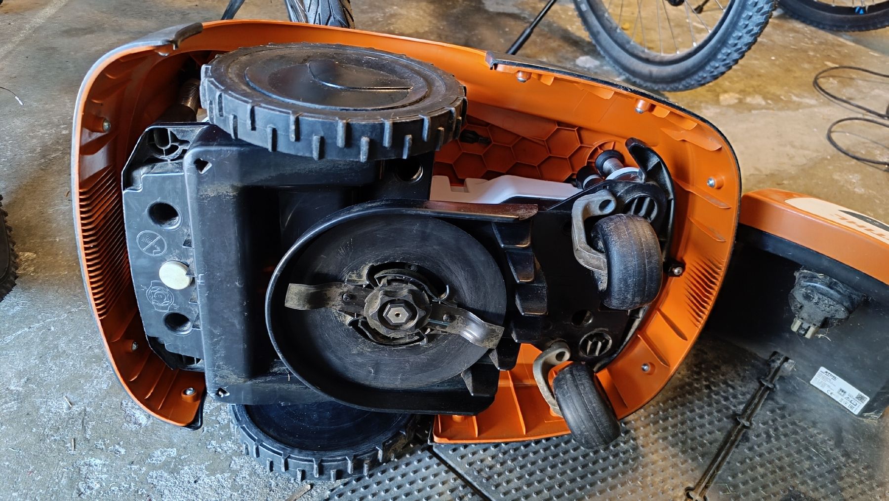 Stihl Tagliaerba: Rasenroboter Stihl iMow 422 – Difettoso da Eschenz venduto da beatm83 2