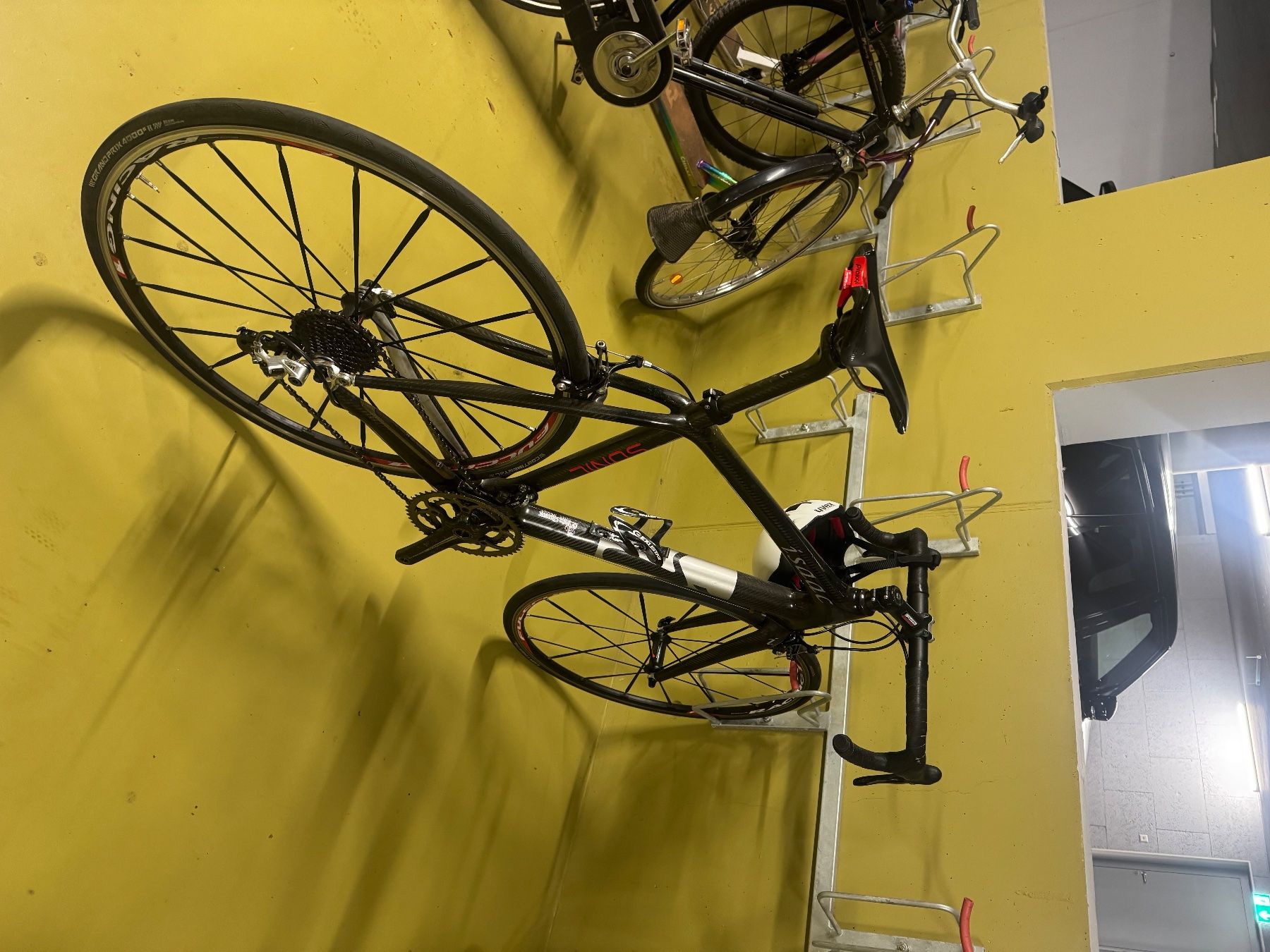 Biciclette: Isaac Carbon Rennvelo – Usato da Herrliberg venduto da theultradude