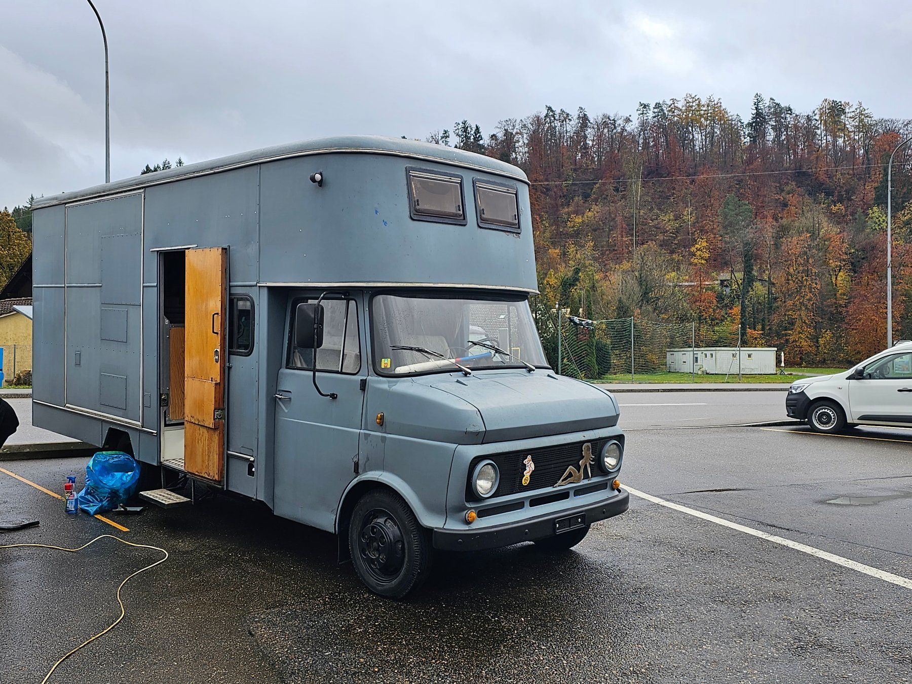 Opel Camping Fahrzeuge: Opel Blitz Wohnmobil 6 Sitzplätze – Gebraucht aus Glattfelden von per_n6r5