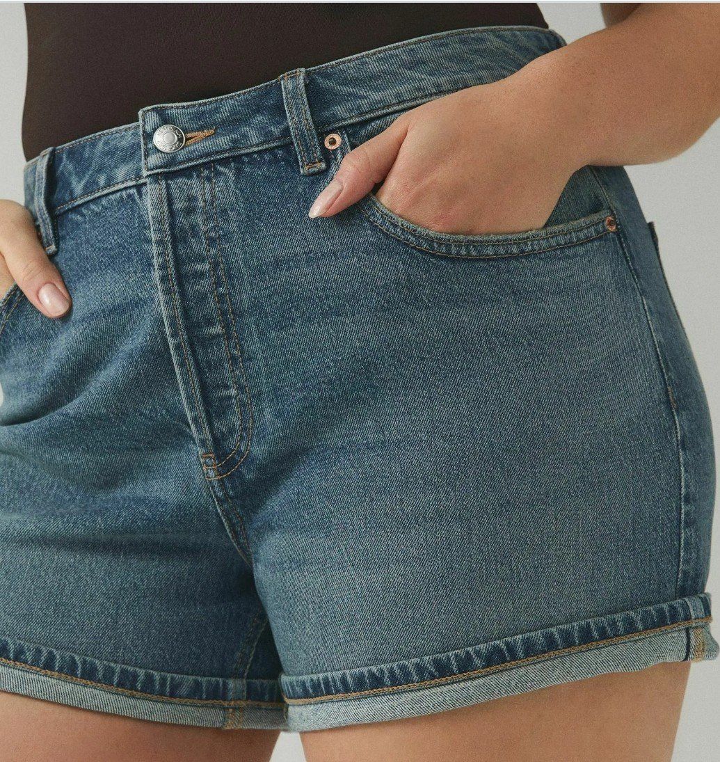 Jeans: Jeans Shorts von Next – D'occasion à Lobsigen par Ramseier87
