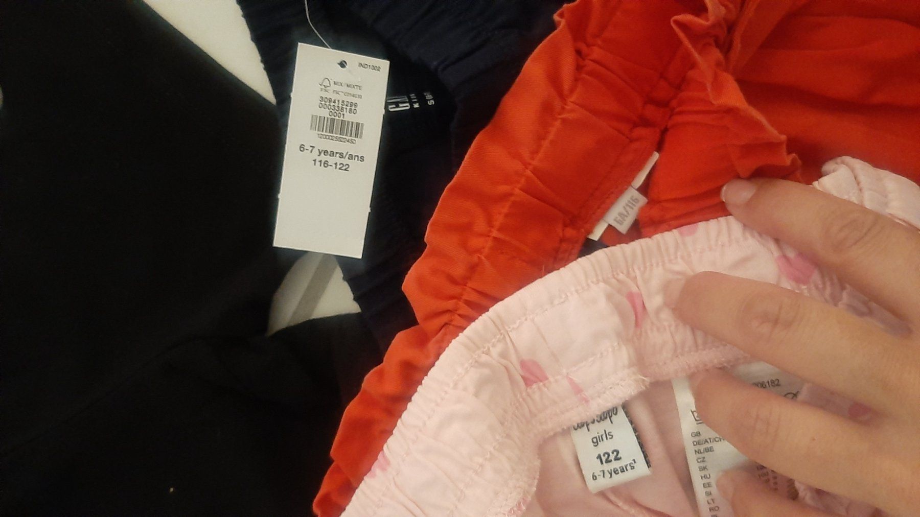 Kleiderpakete & -sets: K..9 R) Mädchen Kleider Set Gr. 122 Gap etc – Gebraucht aus Wil SG von AmandaCreations 3