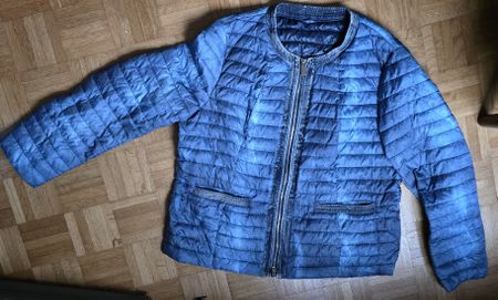 blouson/veste/doudoune bleue