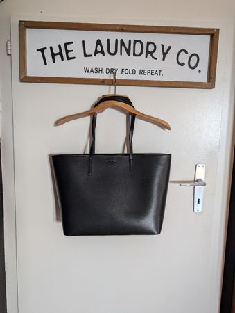 Magnifique, élégant sac business lap LAWFUL LONDON cuir noir