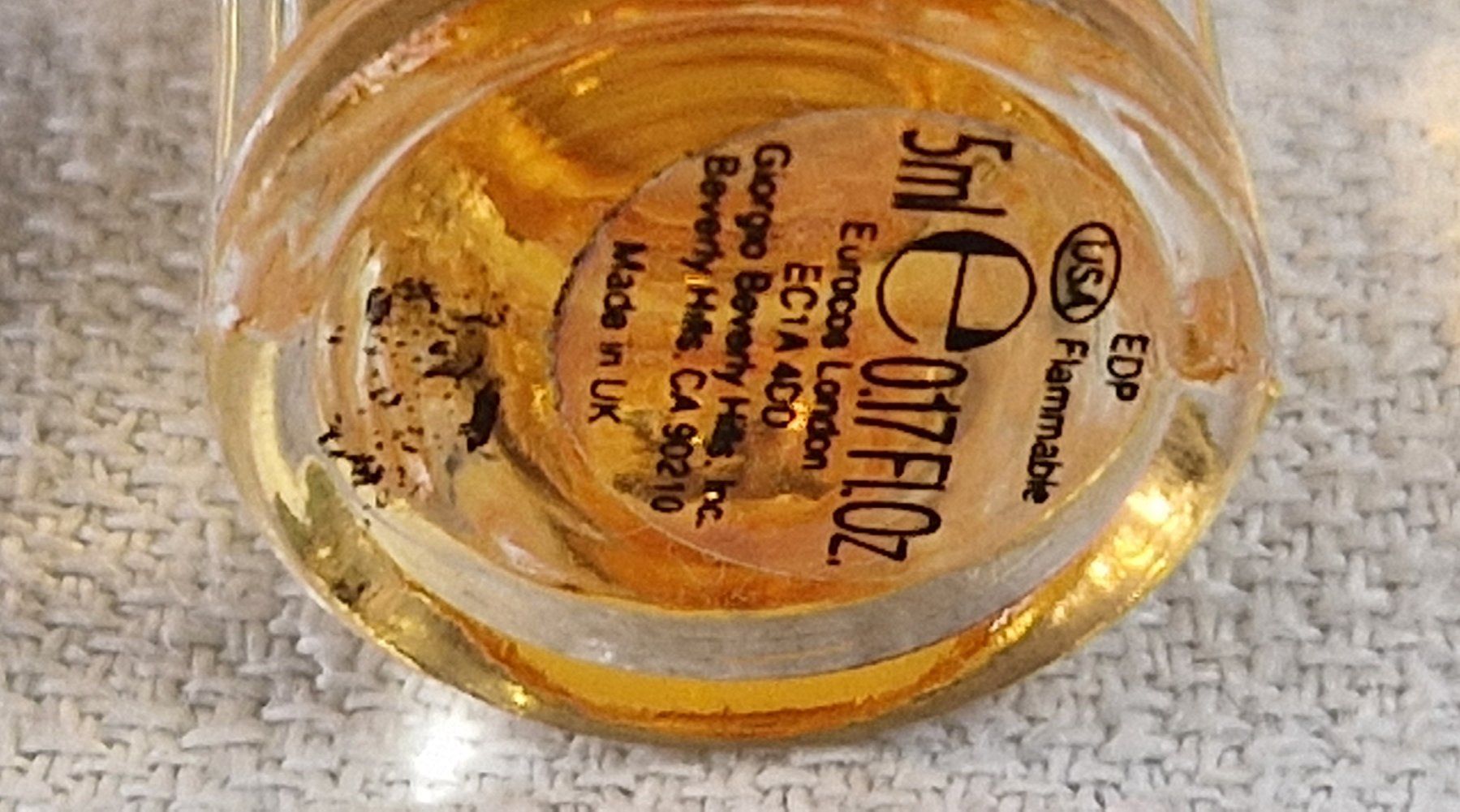 Laura Biagiotti Profumi & Eau de Toilette: TEMPORE DONNA MINIATÜR PARFÜM – Usato da Bilten venduto da Mic2022 1