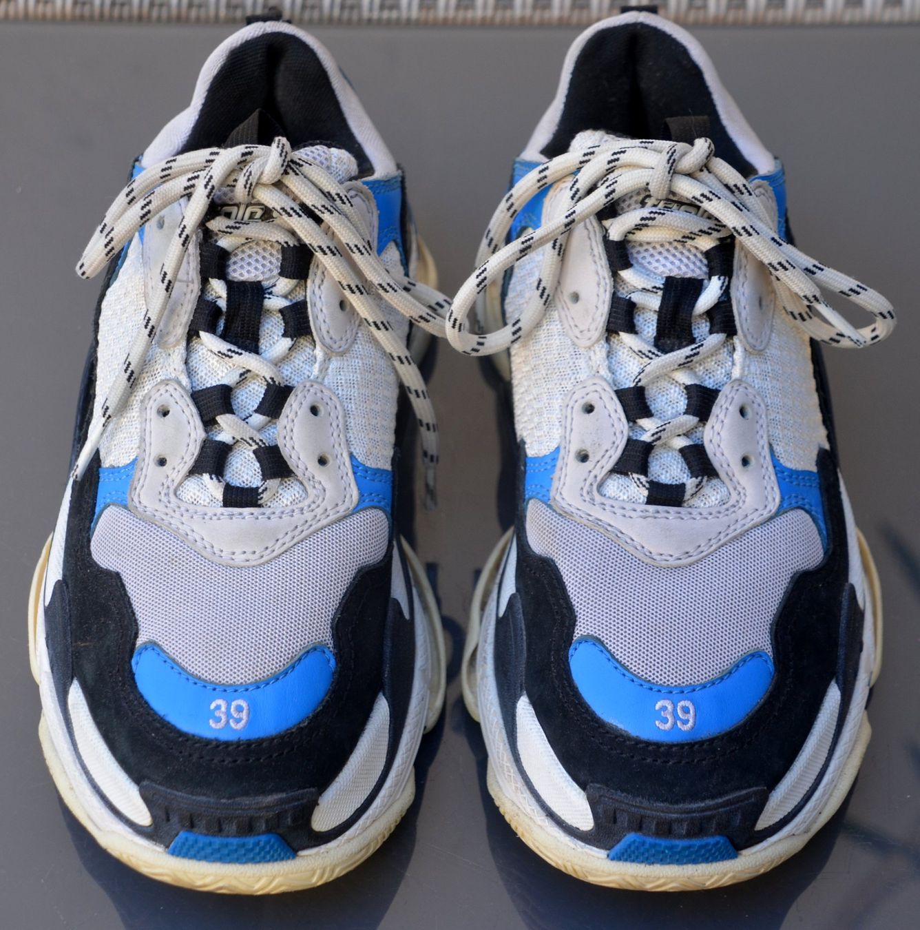 Balenciaga Scarpe da donna: Sneakers Balenciaga Triple S .39 – Nuovo e nell'imballaggio originale da Collonges venduto da Auganien 4