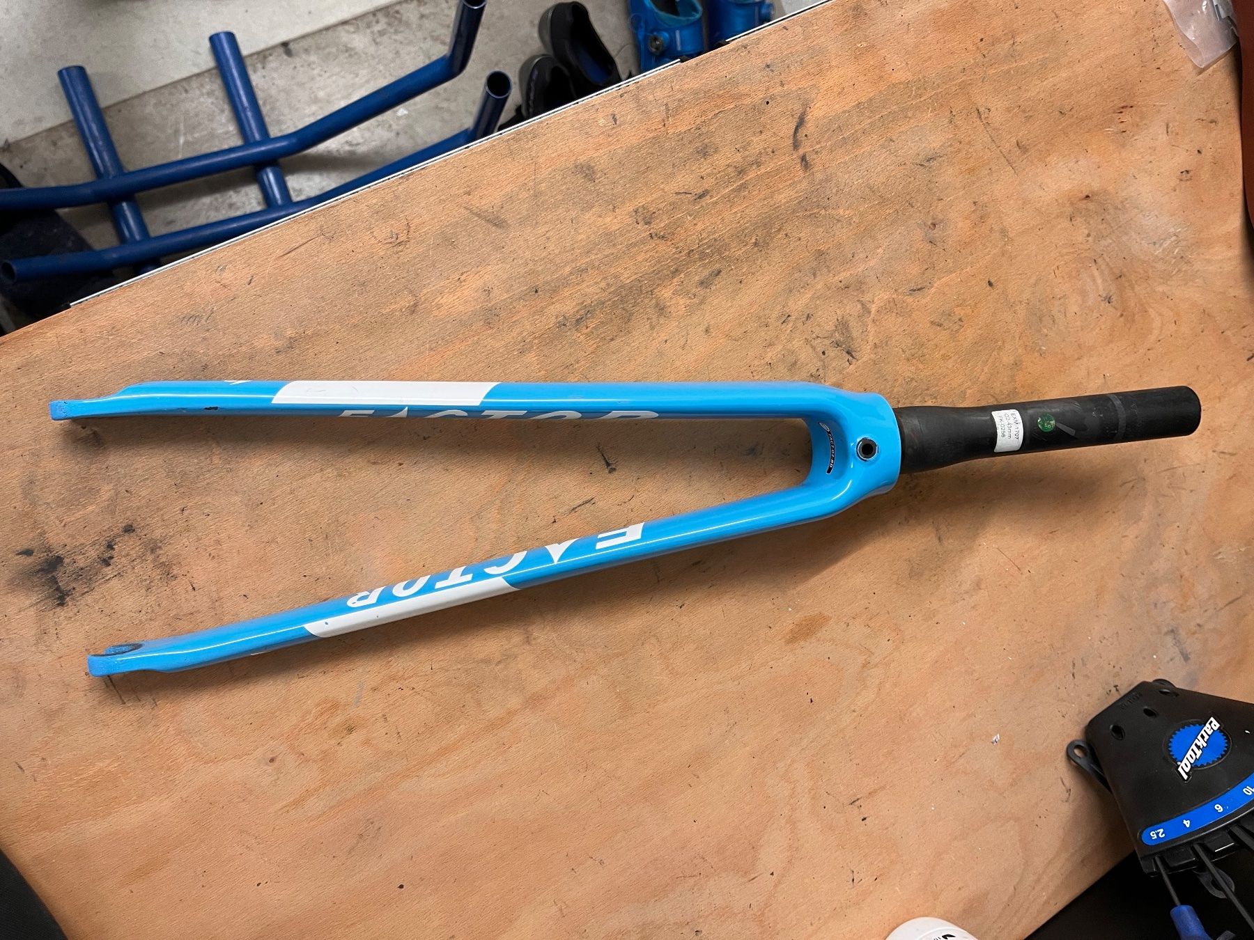 Factor Bikes Biciclette: Gabel - Factor O2 AG2R (Rim) – Usato da Bellikon venduto da Ytony0
