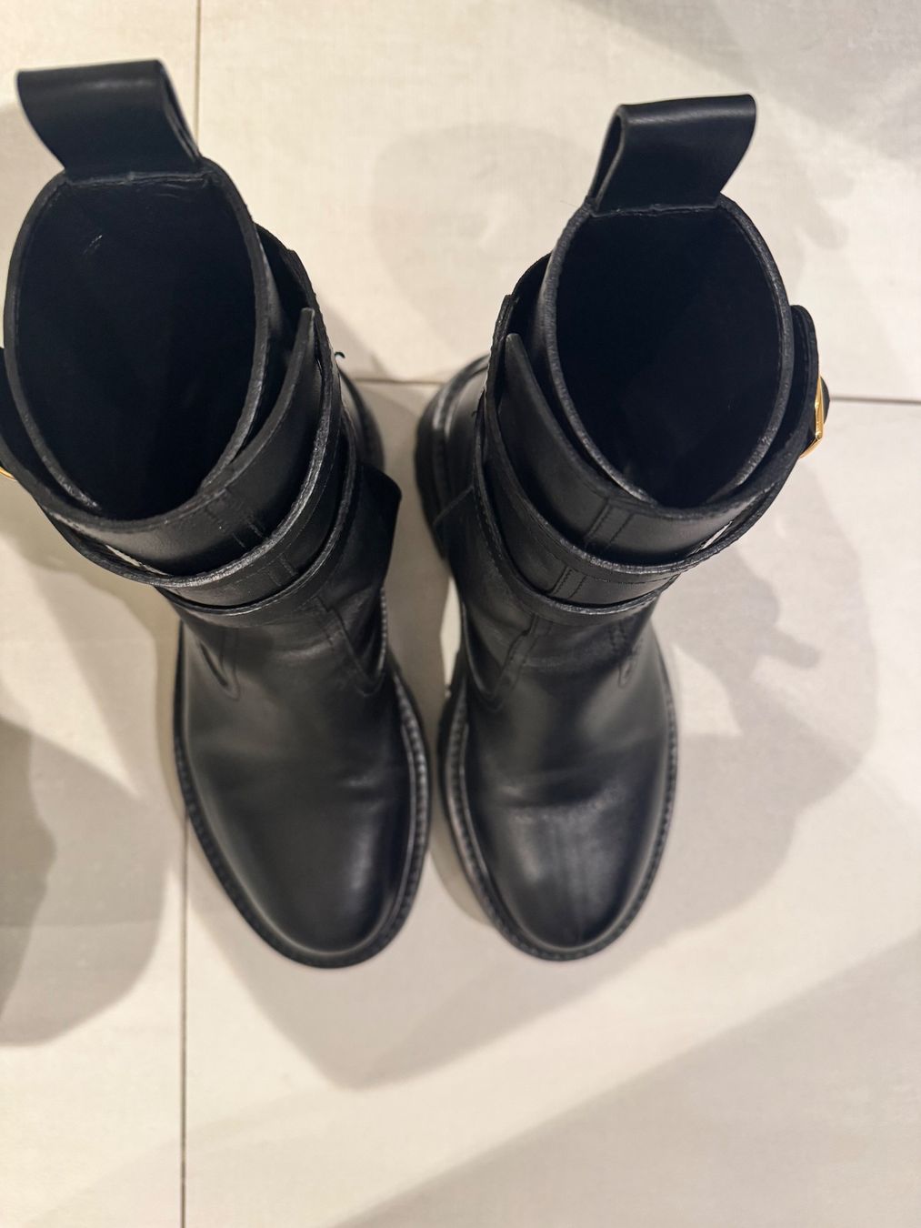 Celine Scarpe da donna: Bottes  Céline en cuir noir - Taille 36 – Usato da Genève venduto da bisounours23 2