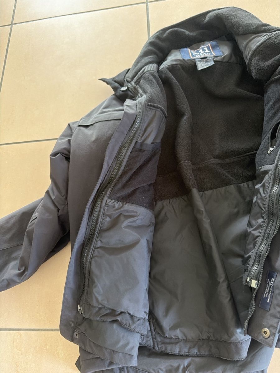 Vestes: Winterjacke – D'occasion à Herdern par nikbr 2