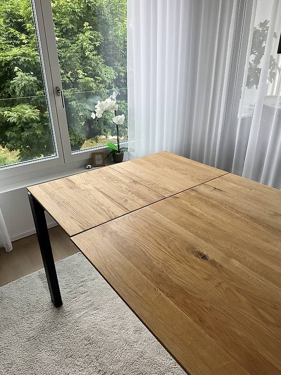 Livique Tavoli: Esszimmertisch Caleb Eiche massiv Metallgestell, ausziehbar – Usato da Einsiedeln venduto da Gunnar1000 2