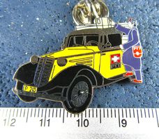 POST SCHWEIZ PTT OLDTIMER AUTO PIN ENAMEL TATRA?MERCEDES?OLD