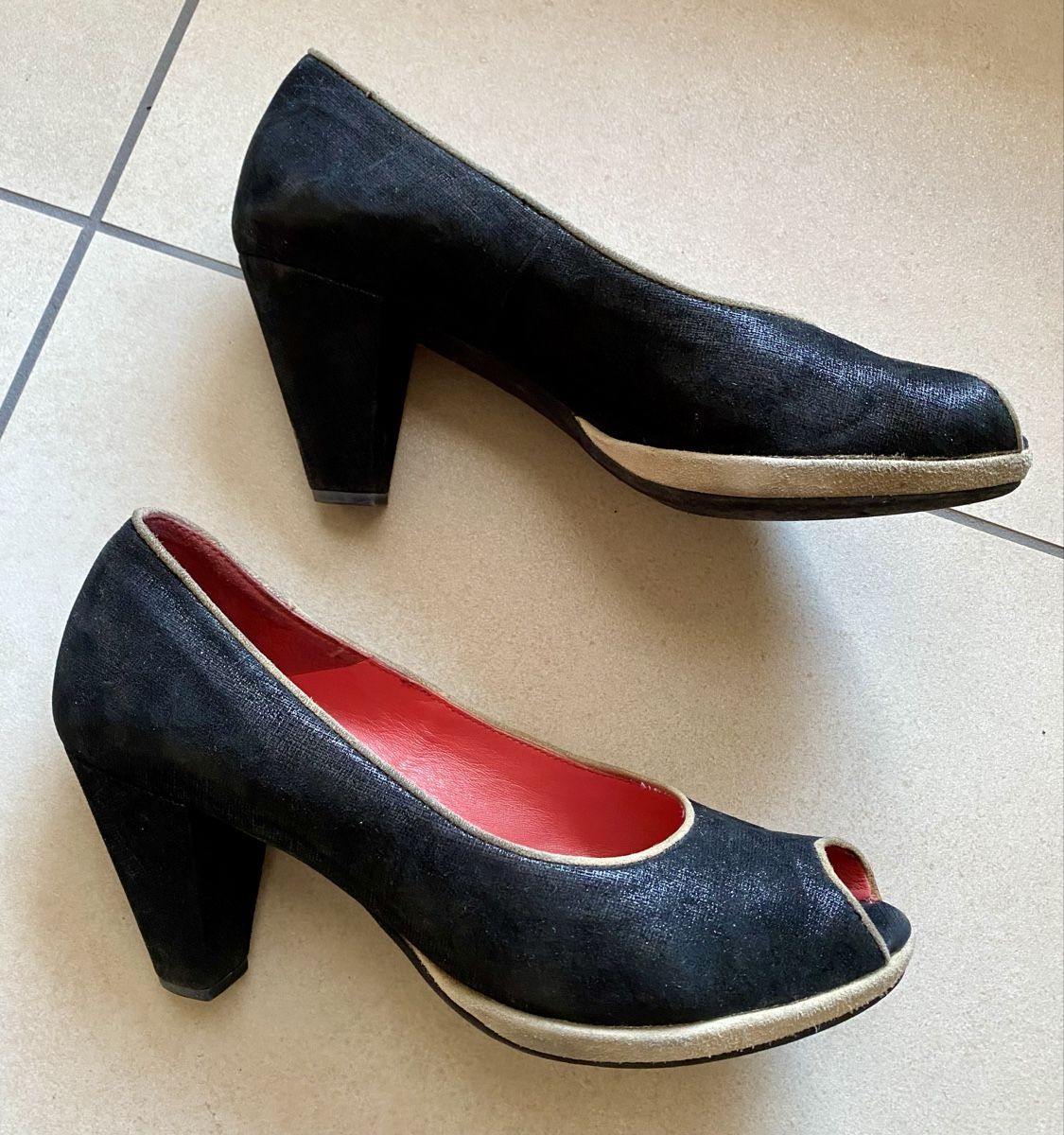 Scarpe da donna: Schuhe Damen PAS DE ROUGE – Usato da Eglisau venduto da Lara0 1