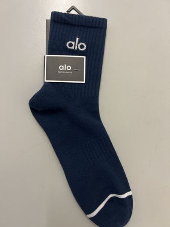 Nagelneue, hochwertige Alo Yoga Socken - Dunkelblau!