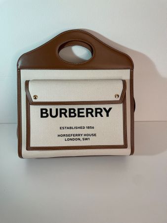 Burberry Medium Pocket Bag Neu