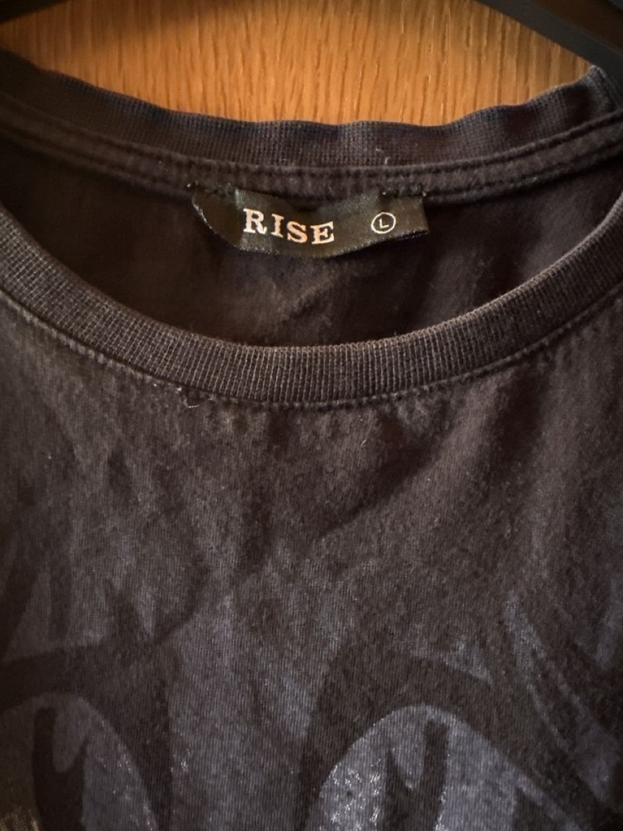 T-shirt: T-Shirt Rise Gr. L schwarz – Usato da St. Gallen venduto da mai_zpt7 2