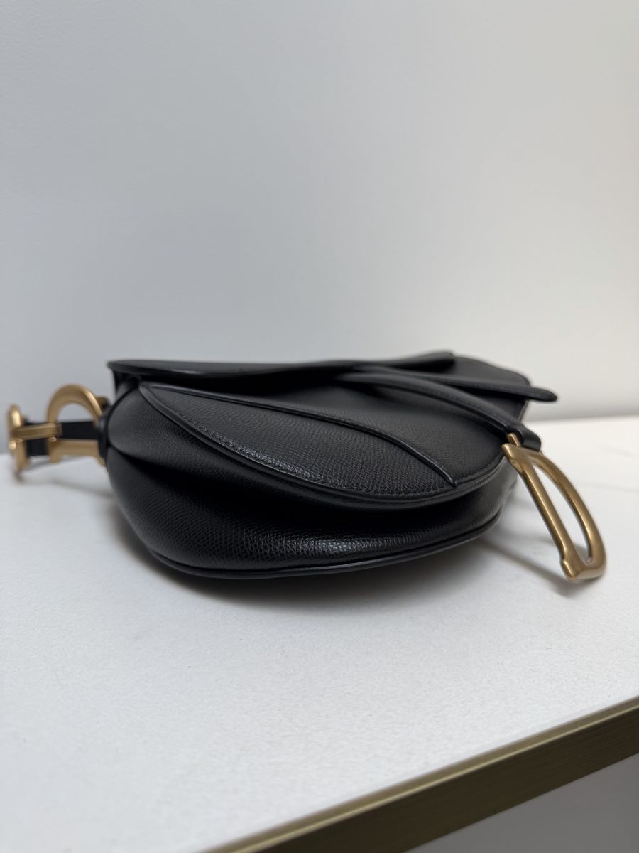 Dior Borse da donna: NEW Christian Dior Saddle Bag with Strap – Nuovo e nell'imballaggio originale da Vacallo venduto da kellyyy 2