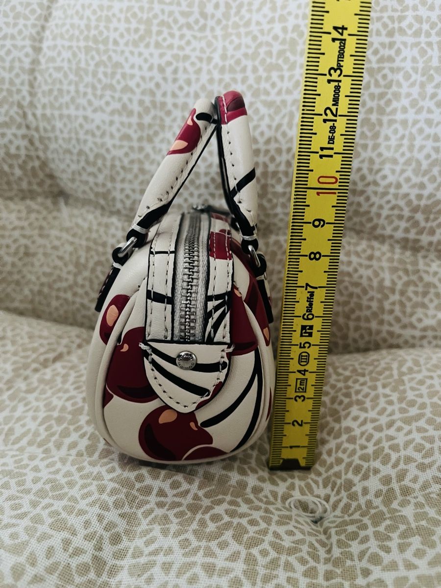 Coach Borse da donna: Micro sac COACH - cerises - format Speedy – Nuovo (secondo la descrizione) da Lausanne venduto da Cupcake.vanille 1