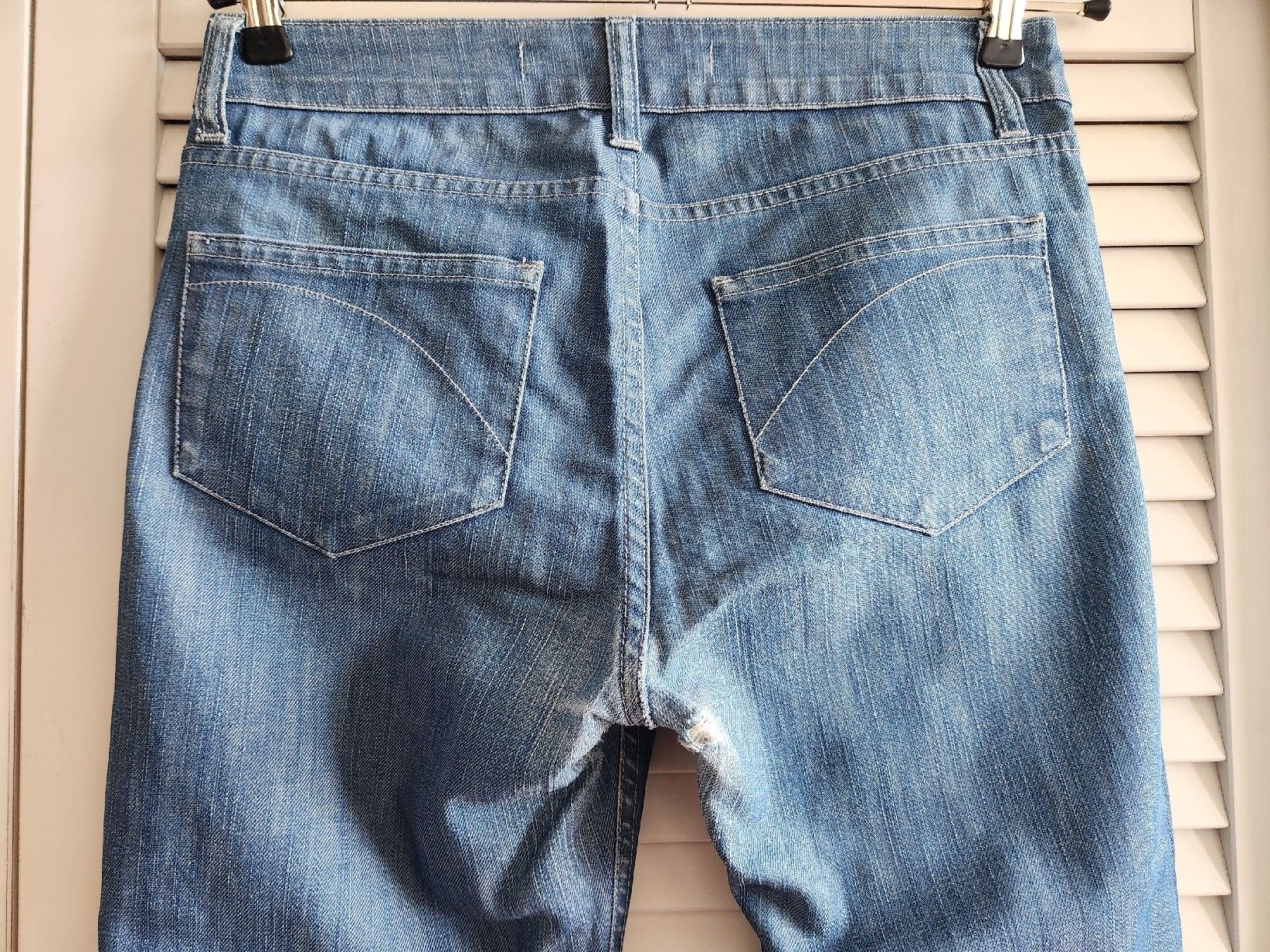 Jeans: Superfine très joli jeans bleu Taille 26. – Gebraucht aus Lausanne von man_rw9q 5