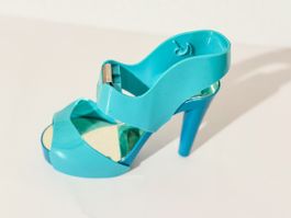 Cooles Design: Klebeband-Spender in Form eines Schuhs!