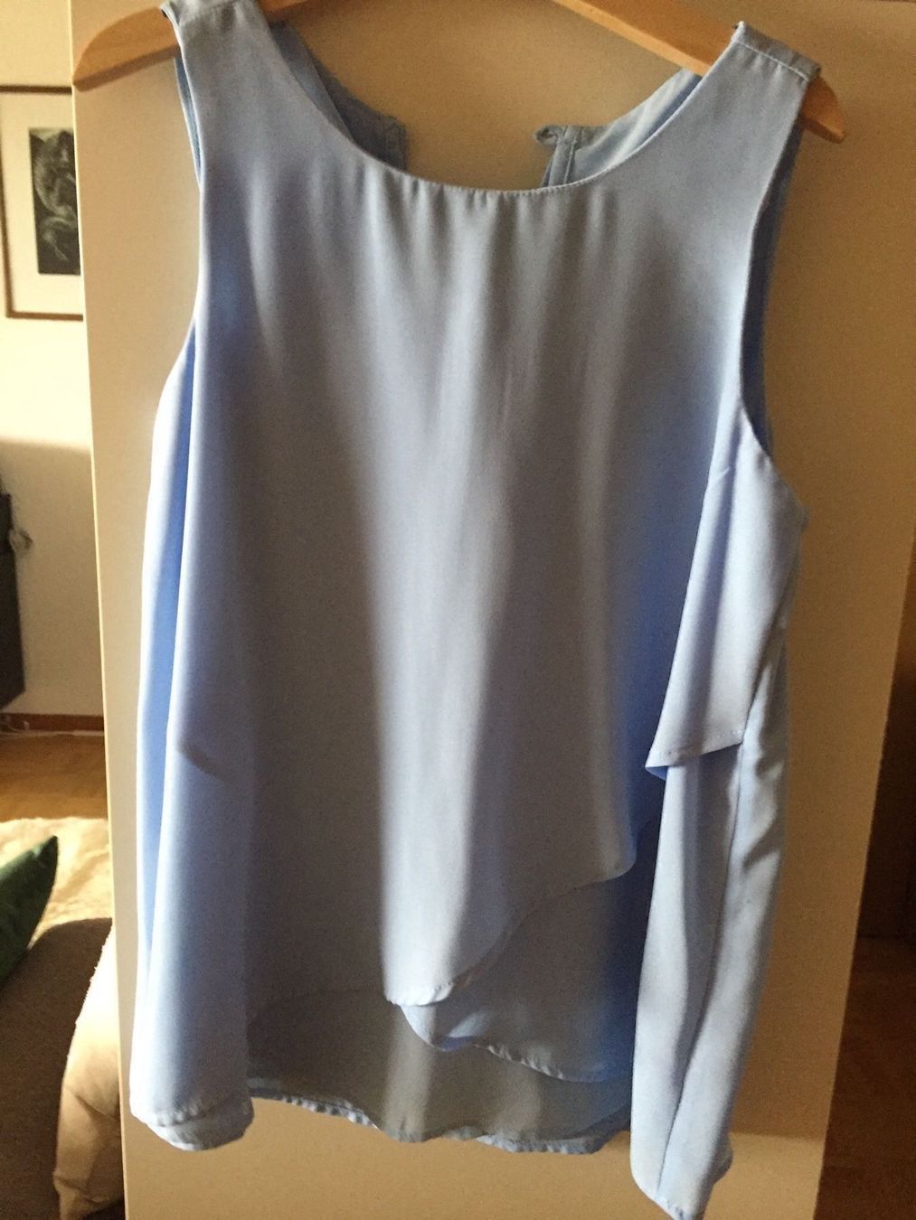Camicette, T-shirt & Top: T-shirt pour filles – Usato da Villars-sur-Glâne venduto da Graca03