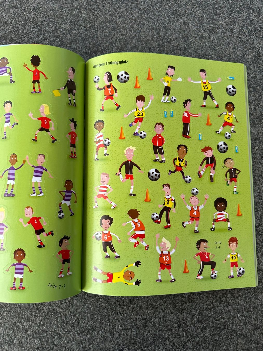 Libri: Mein Stickerbuch Fussball – Usato da Boppelsen venduto da KASIBO 1
