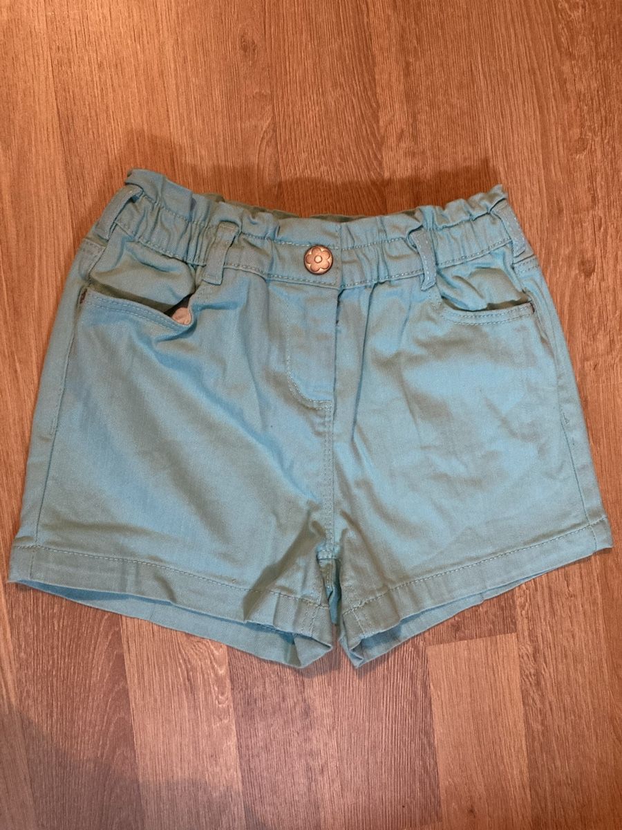 Pantaloni: Mädchen Shorts Gr. 116 – Nuovo (secondo la descrizione) da Emmenbrücke venduto da JJ_89