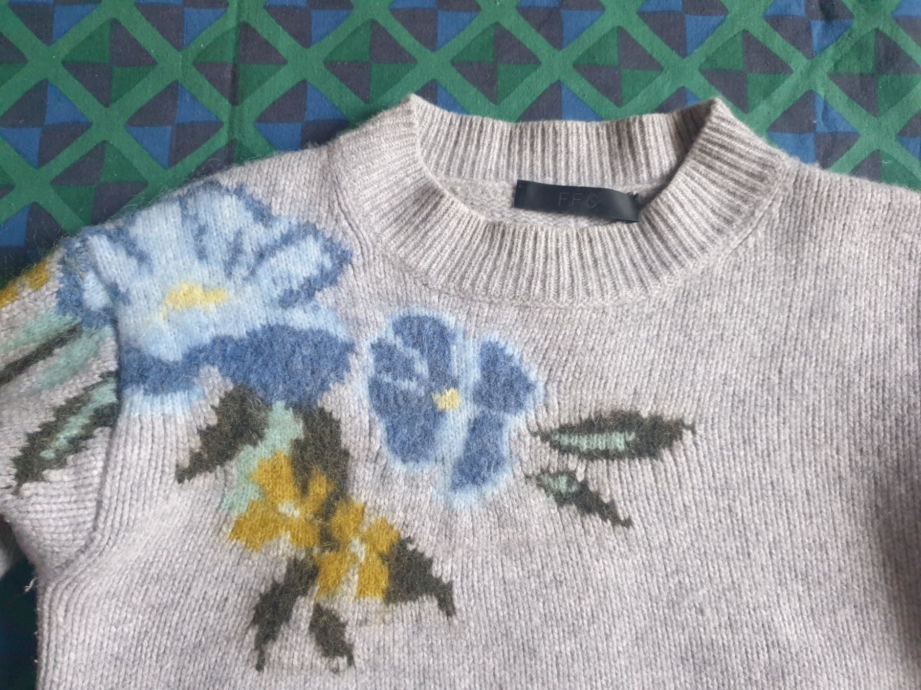 Maglioni & Felpe: Pullover, FFC small neuwertig – Usato da Zürich venduto da yoarg 4