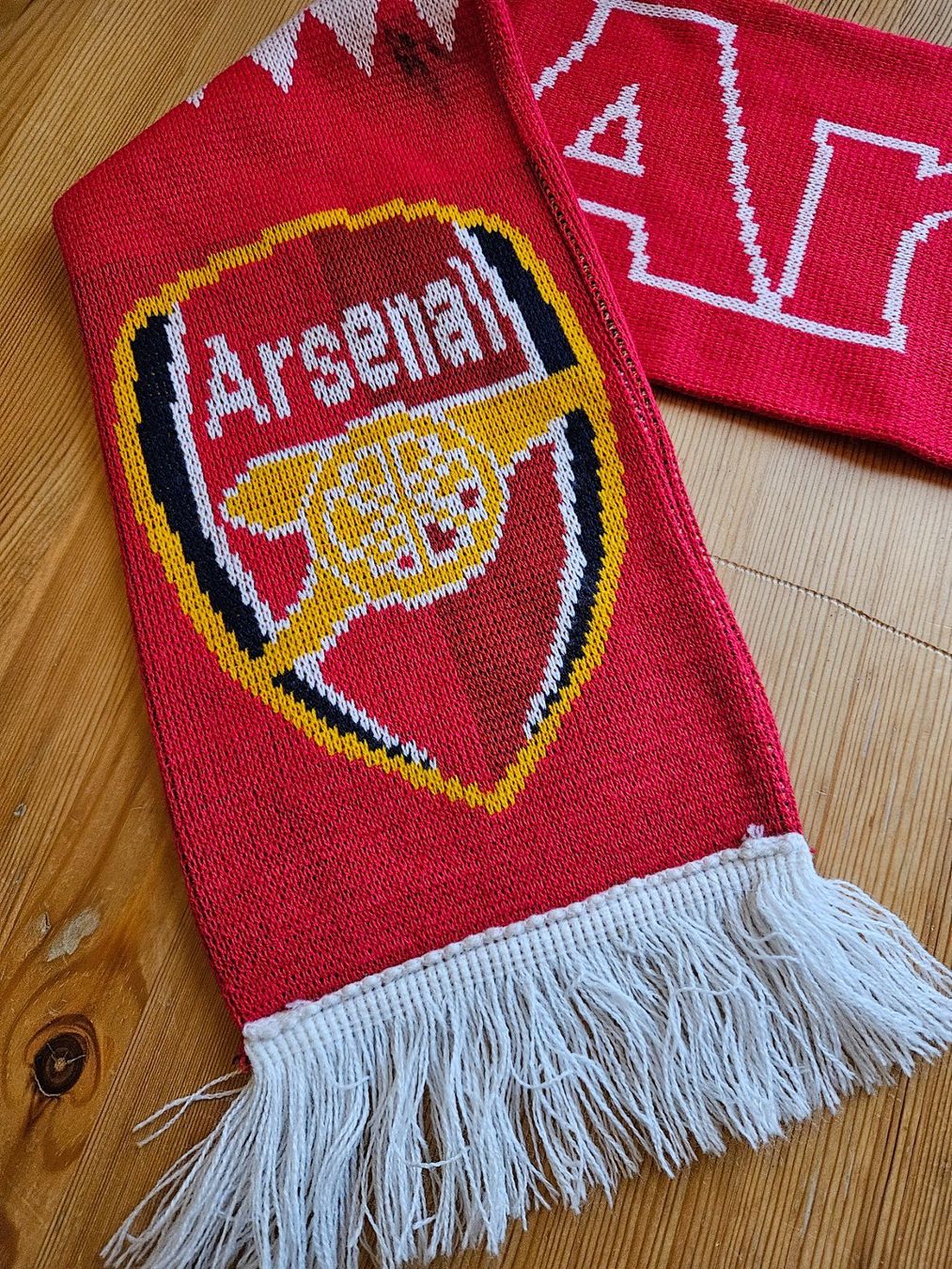 Écharpe Supporter Arsenal London – Vintage, Chaude, Collection