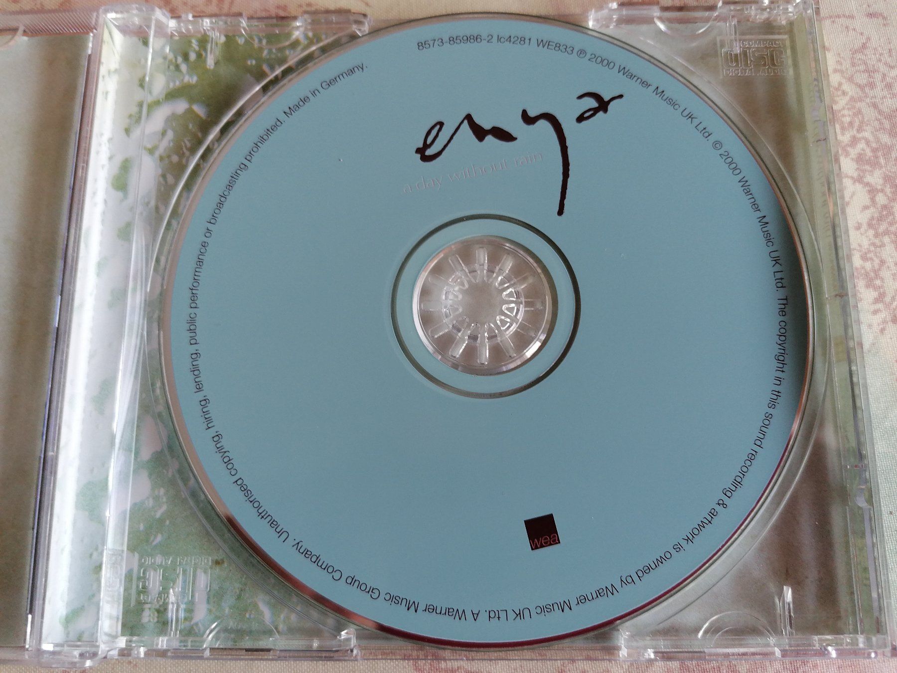 CD: ENYA - A DAY WITHOUT RAIN 2000 – Usato da Ermenswil venduto da easyric 1