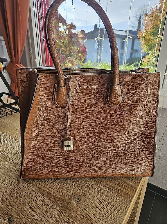 Borse da donna: Michael Kors Tasche – Usato da Münchenbuchsee venduto da Franjo3053 2