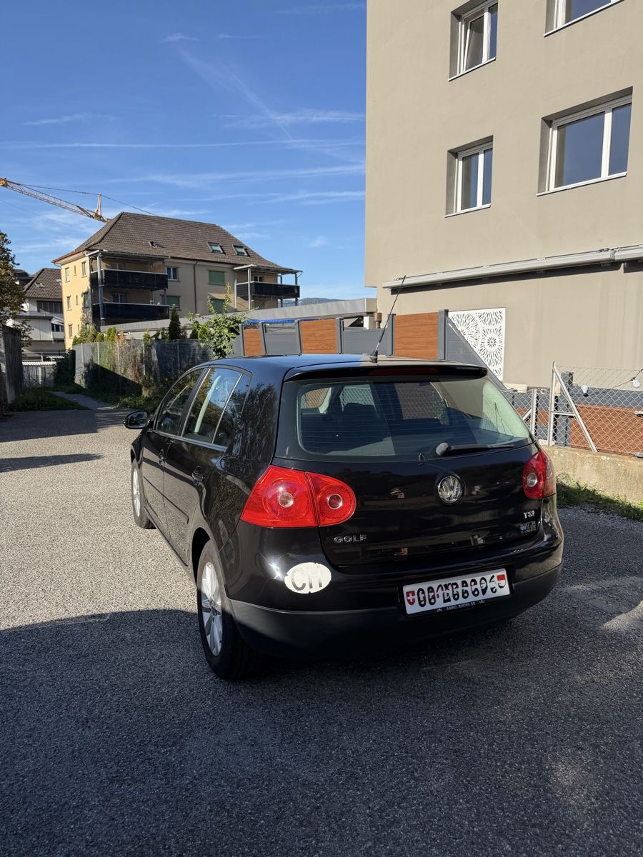 VW Automobili: Volkswagen Golf V TSI  – Nuovo (secondo la descrizione) da Ittigen venduto da zaf_6sy9 3