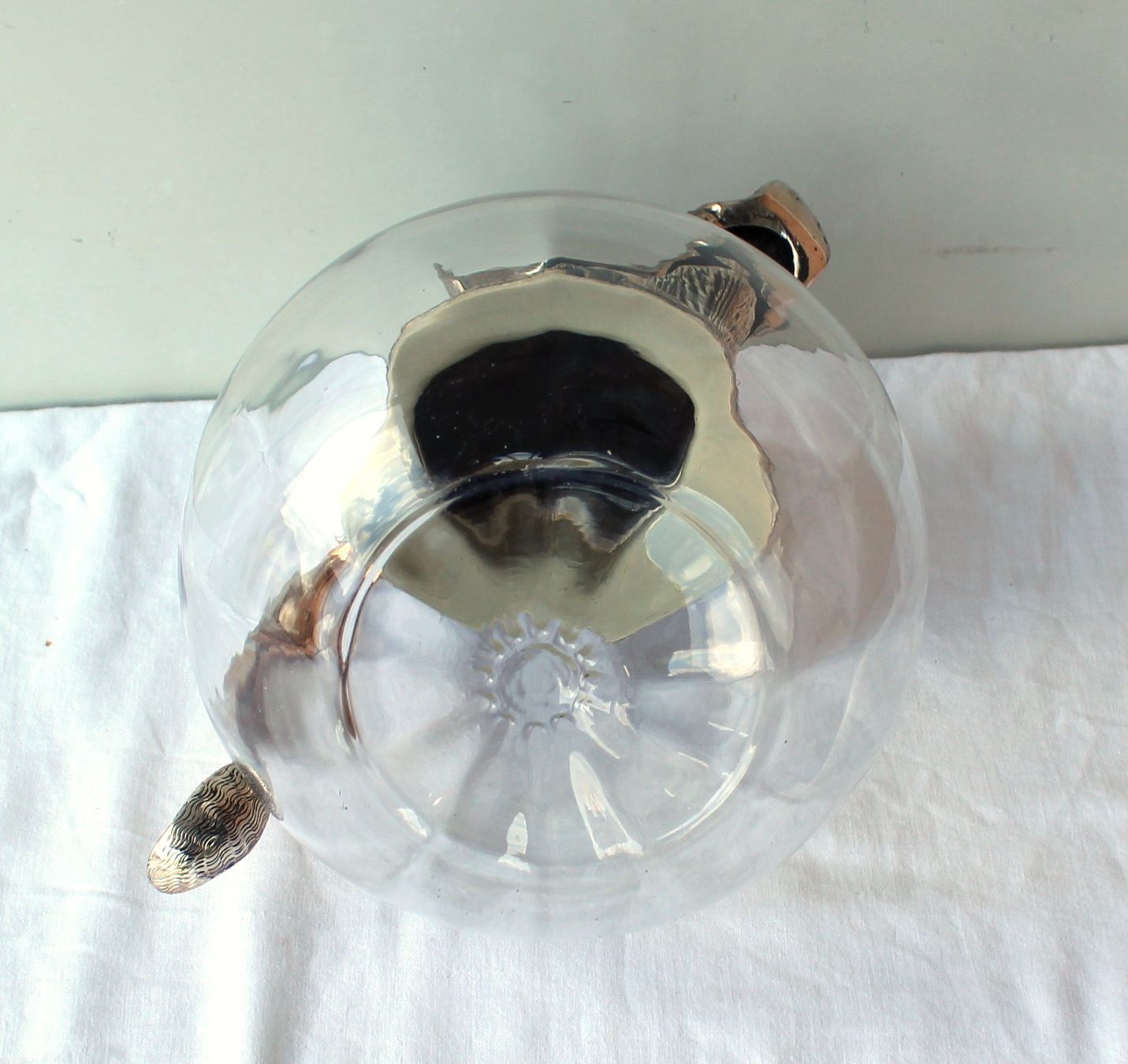 Caraffe: Grosse Valenti Spain Glas Karaffe Wildschweinkopf versilbert – Usato da Zürich venduto da Auctionata 7