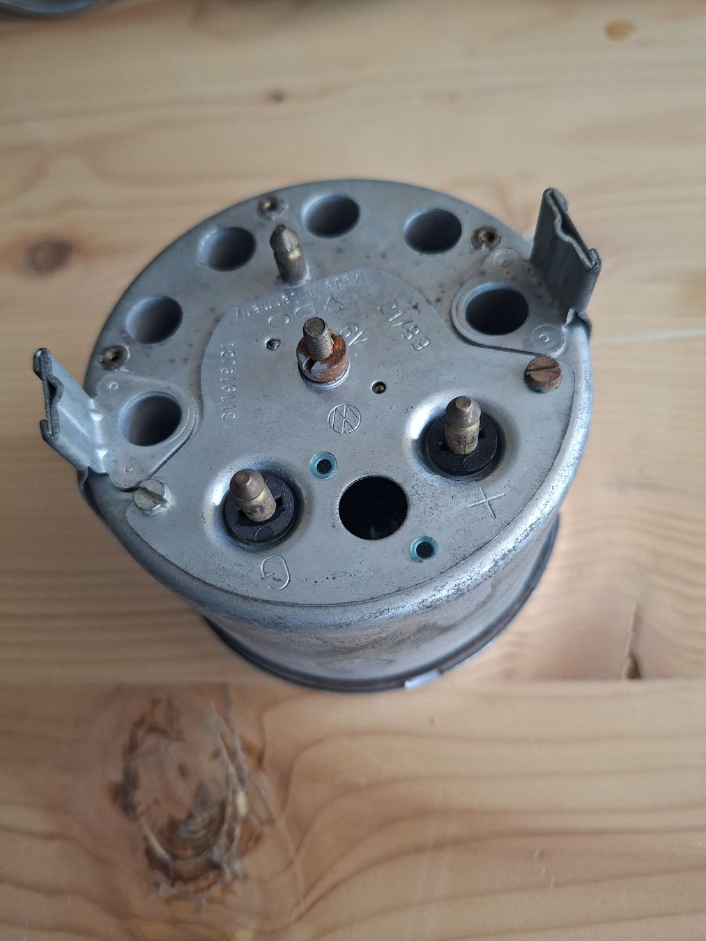 Volkswagen Tutti pezzi di ricambio auto: VW Bus od.Karmann Tacho – Usato da Schüpfheim venduto da Ireib0 1