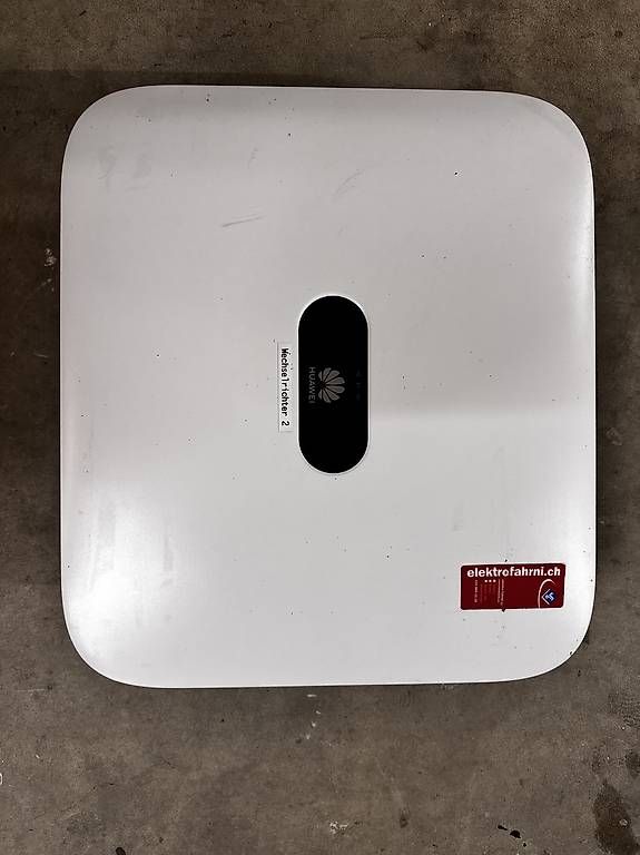 Onduleurs: Huawei Wechselrichter SUN2000-10KTL-M1 – D'occasion à Oberwil b. Büren par vadi87