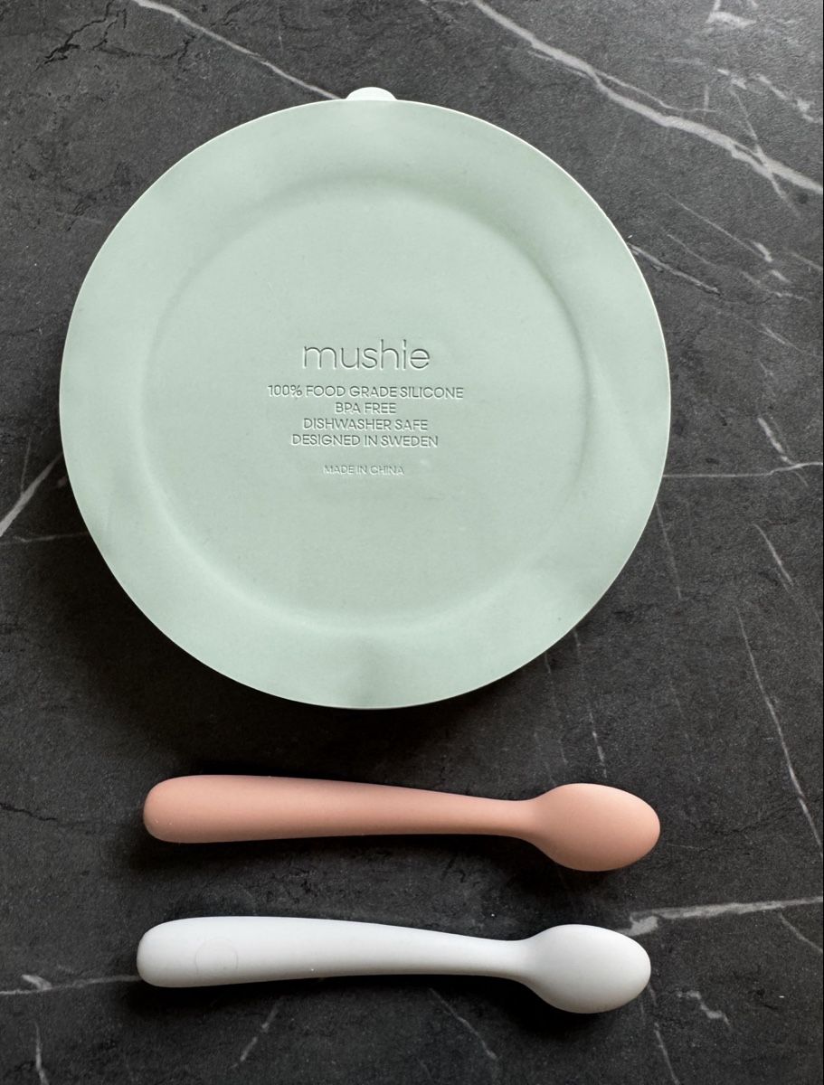 Contenitori & Simili: MUSHIE - SET REPAS BÉBÉ EN SILICONE – Nuovo (secondo la descrizione) da Vauffelin venduto da Salvo010 1