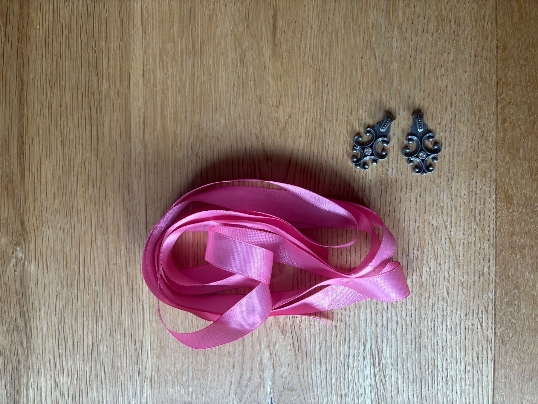 Krüger Vestiti: Dirndl Krüger – Usato da Beatenberg venduto da Rose406 4