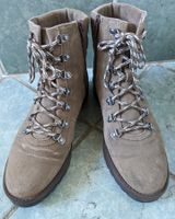 M&S (MARK & SPENCER) : Bottines lacées en daim beige 40.5-41