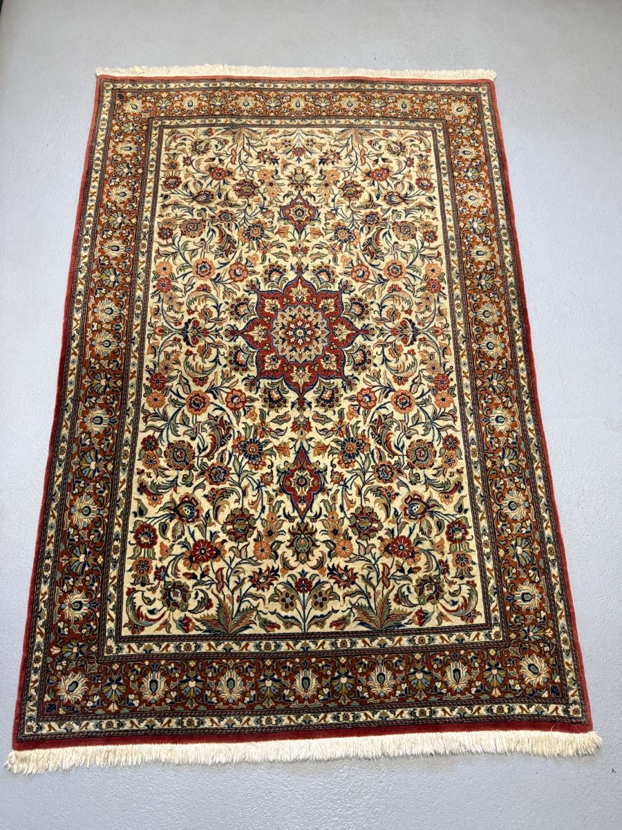 Tappeti: Perserteppich, echter Teppich, Floralmuster, 165x110.cm – Usato da Büron venduto da Filadefia-888 1