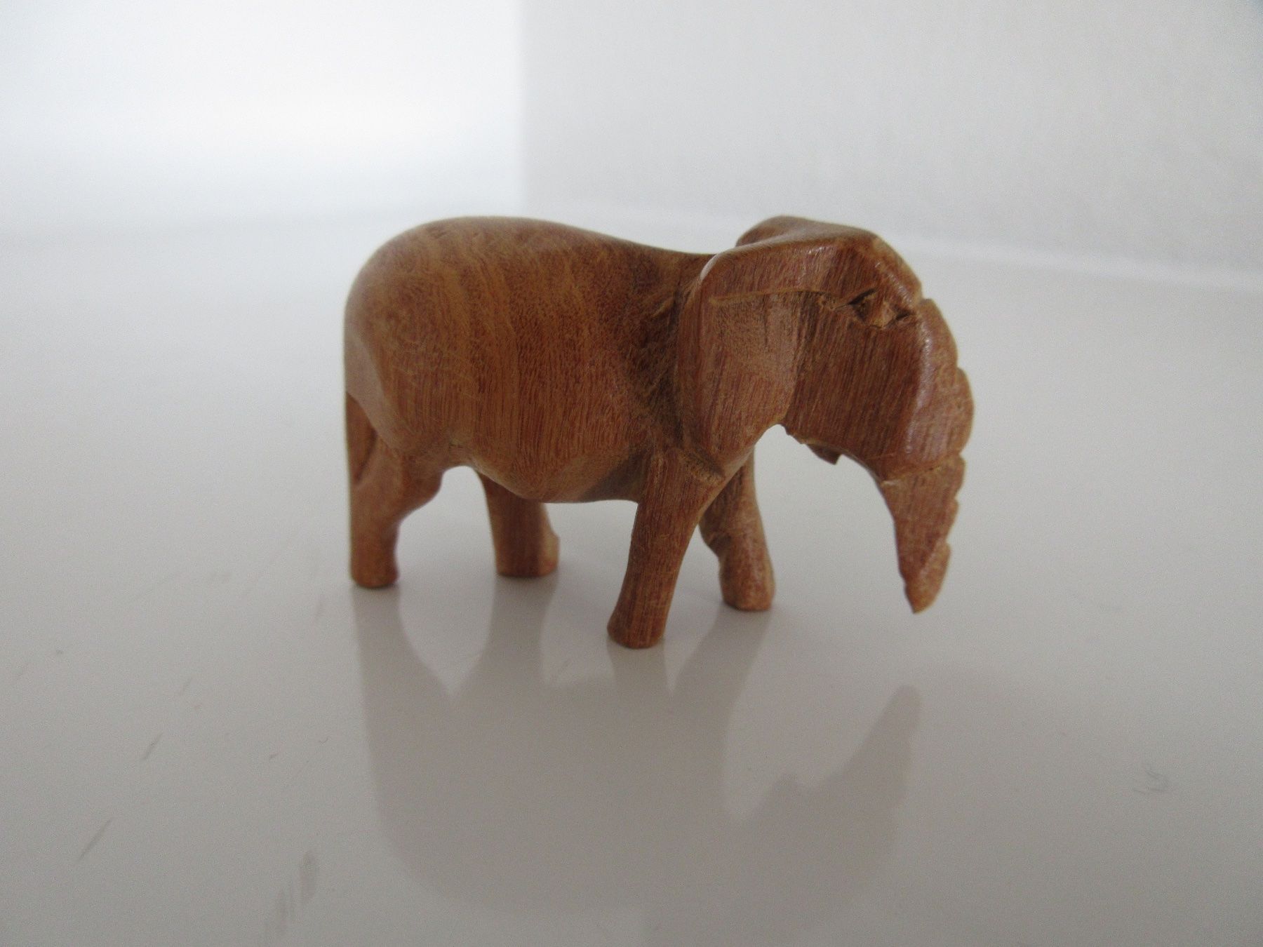 Statuette: Mini Elefant, Holz, Elefantenfigur, Setzkasten, Sammelfigur – Usato da Egg b. Zürich venduto da Mogli93 3