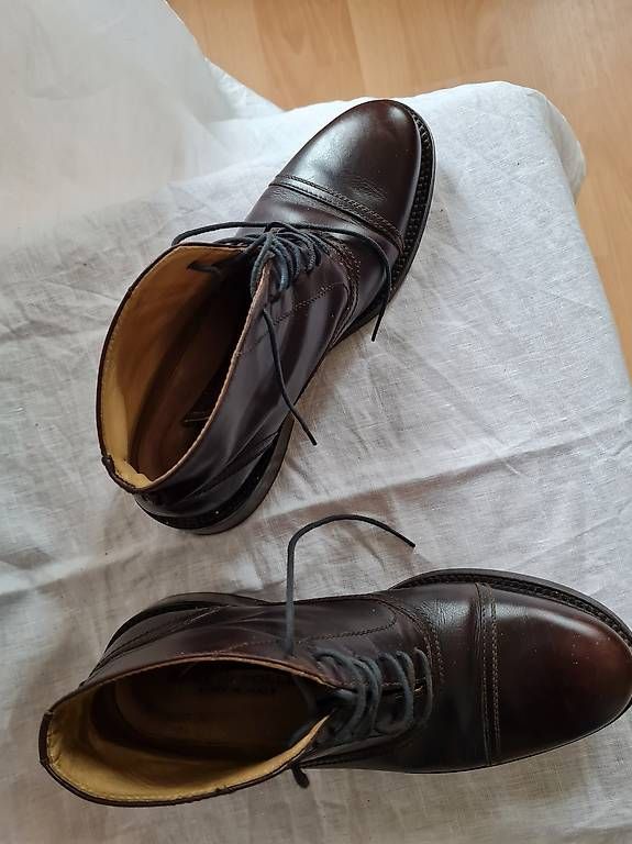 Scarpe da donna: Pollini Schuhe Gr 40 – Usato da Baar venduto da Loimund 2