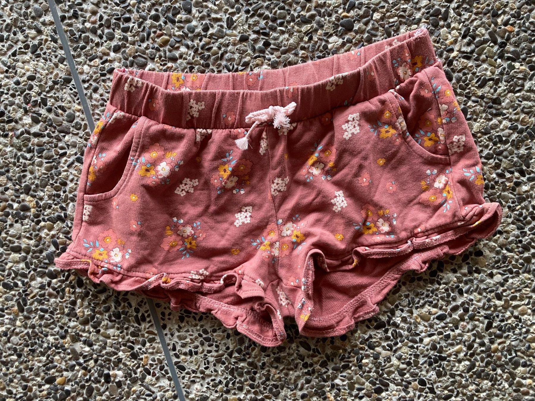 C&A Pantaloni: Shorts, kurze Hose, Gr. 134 – Usato da Aetingen venduto da Nadinsky