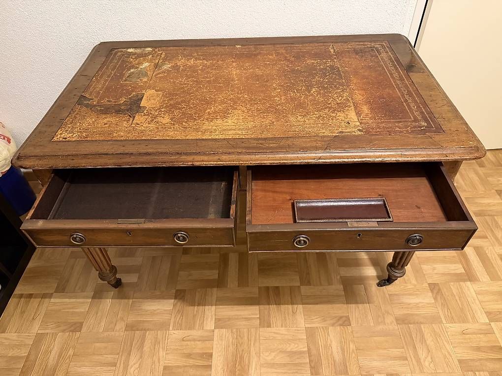 Scrivanie: Bürotisch mit Rädern – Usato da Wädenswil venduto da danita07 2