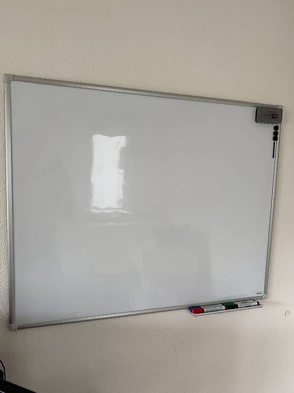 Lavagne: grosses Whiteboard – Usato da Dietwil venduto da LeaHrzenjak 1
