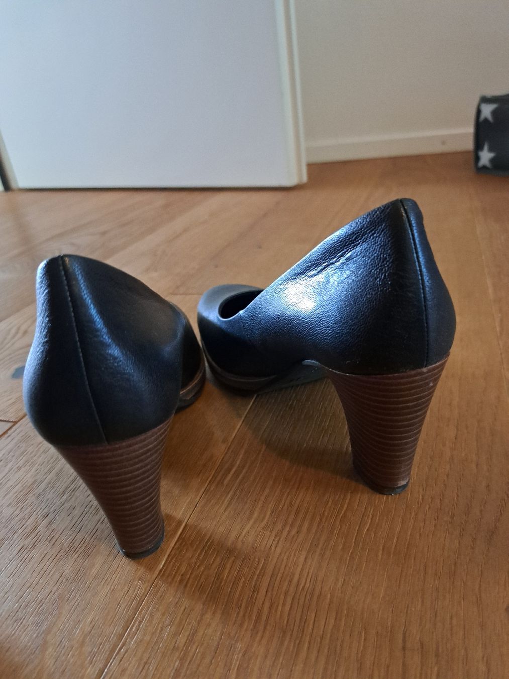 Damenschuhe: Marco Tozzi Schuhe, Schwarz, Leder, Grösse 37 – Neu (gemäss Beschreibung) aus Kerzers von sar_yv5s 1