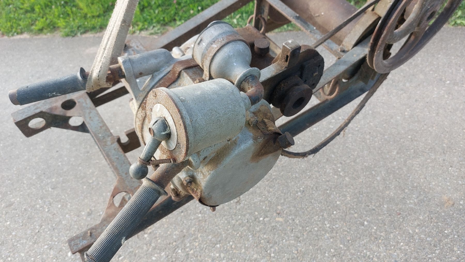 Altro per stoccaggio & trasporto: Alte Seilwinde Museum Traktor Oldtimer Einachser – Difettoso da Eschenbach venduto da BaetziG 5