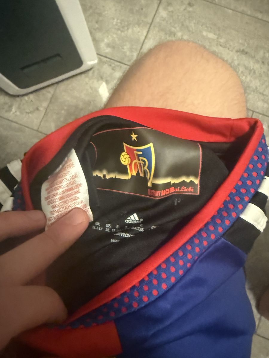 FC Bâle Survêtements: Fc Basel Trikot – D'occasion à Allschwil par lor_6cgq 3