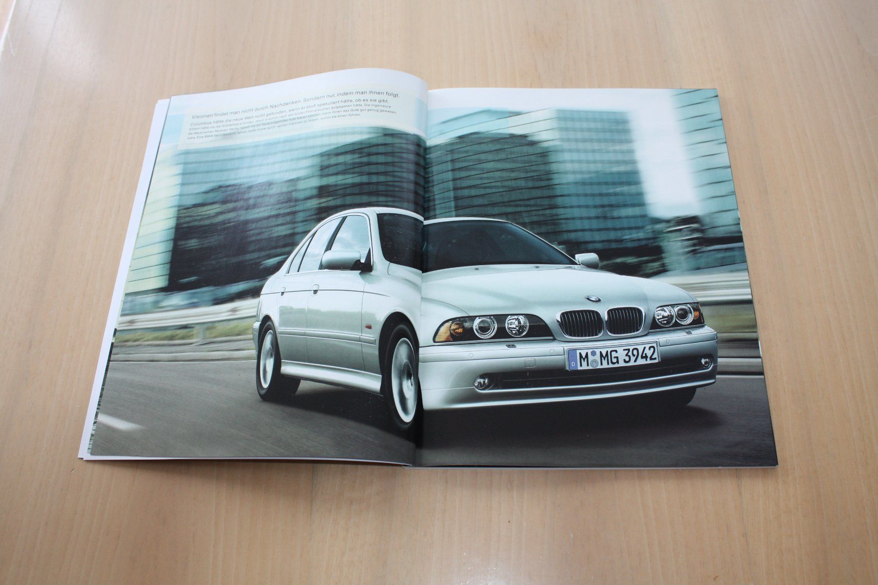 BMW Documents: BMW 5er E39 Prospekt 2002 – D'occasion à Wikon par erwin400 1